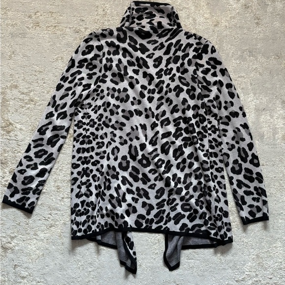 Cupio Leopard Print Open Front Waterfall Cardigan Sweater Duster Size Large - Picture 10 of 14